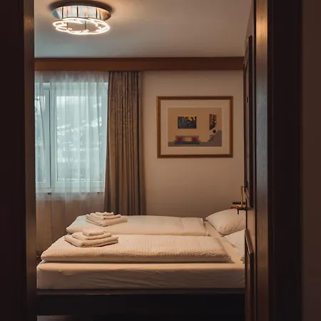 펜션 Thurners Dependance 푸슈안데르글로크네르스트라세