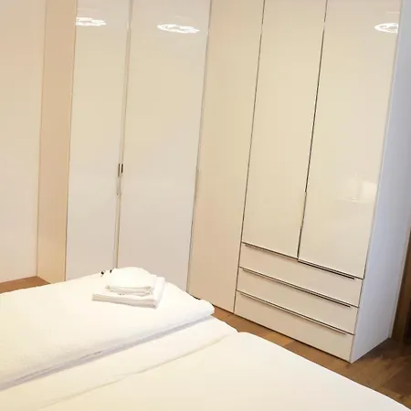 Thurners Dependance 펜션 *